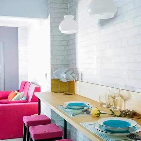 Lovely And Chic In The Heart Of * Σεβίλλη