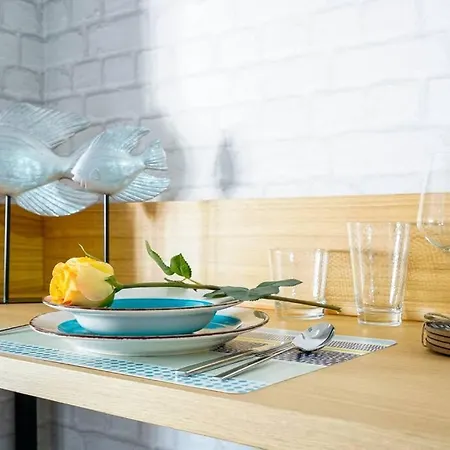 Lovely And Chic In The Heart Of Σεβίλλη